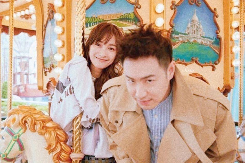 甜美小邮差